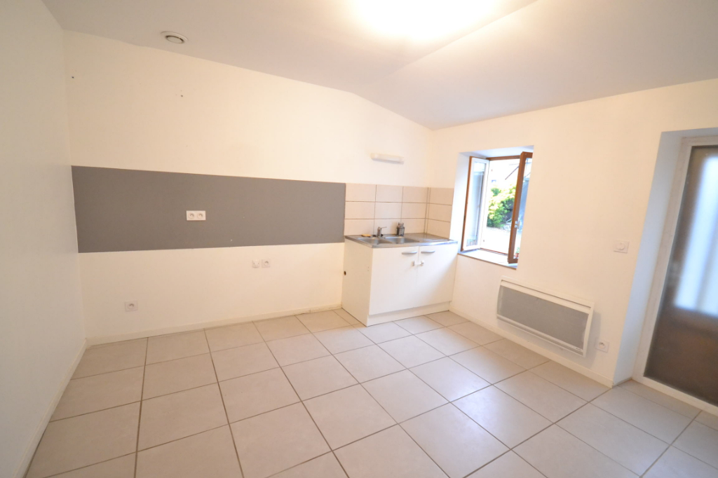 Maison de village de 60 m² env à Orliénas (69530)