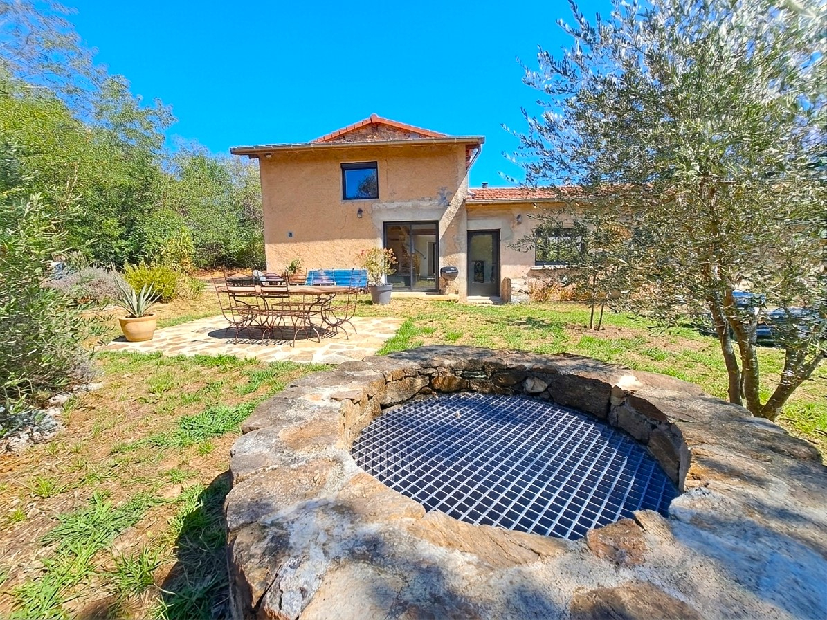Maison Orliénas  5 pièces 166 m2