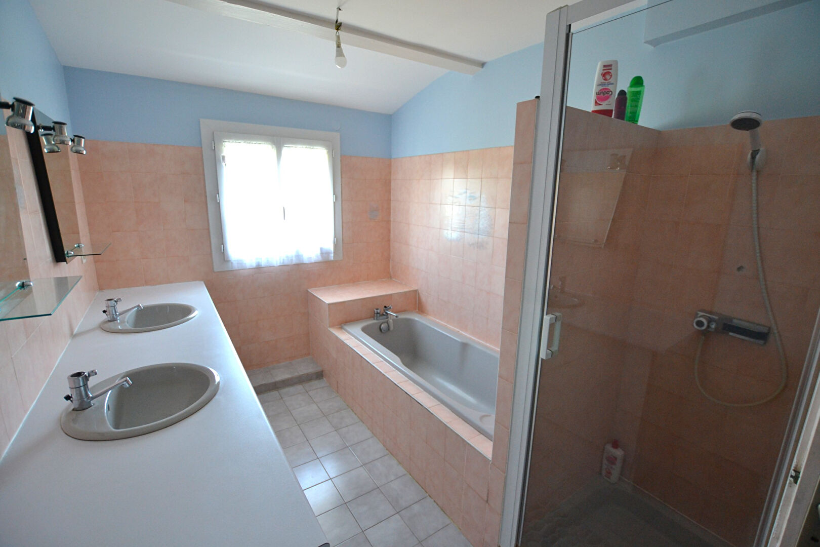 Maison Taluyers 5 pièces 205 m2