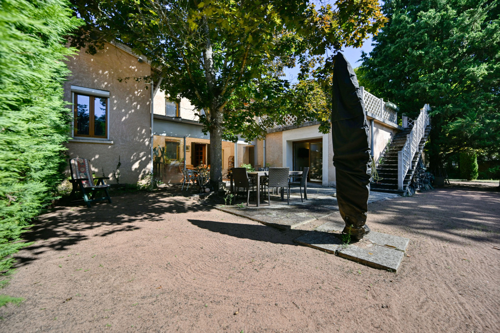 Belle Maison de 192 m² à Thurins