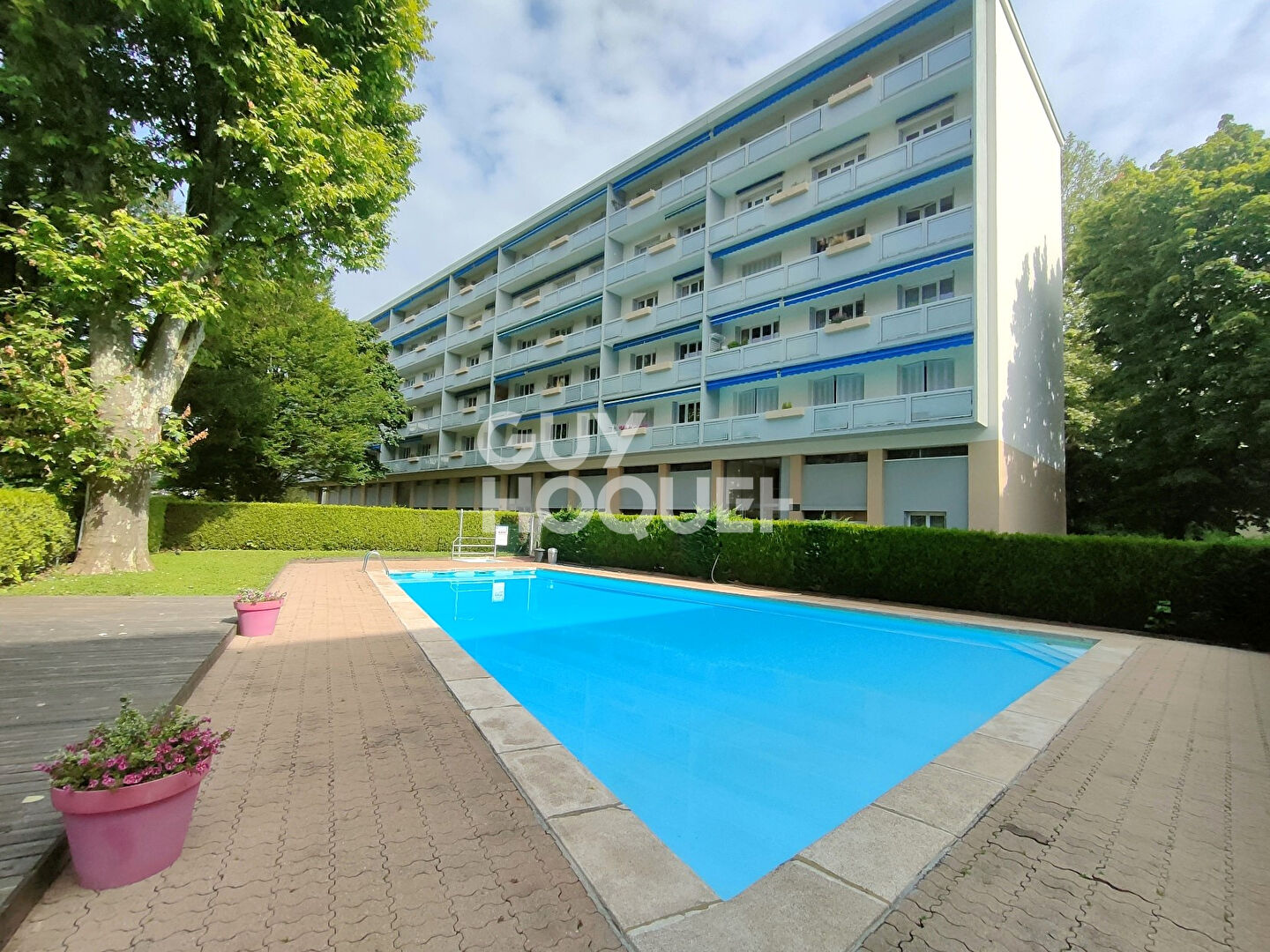 Appartement  T5 de 102 m² en plein centre d'Ecully