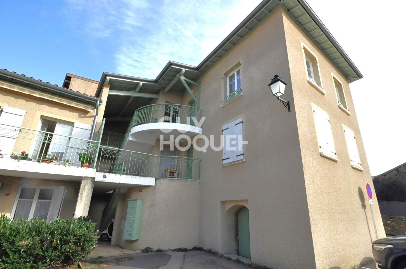 Appartement T3  à Larajasse centre bourg