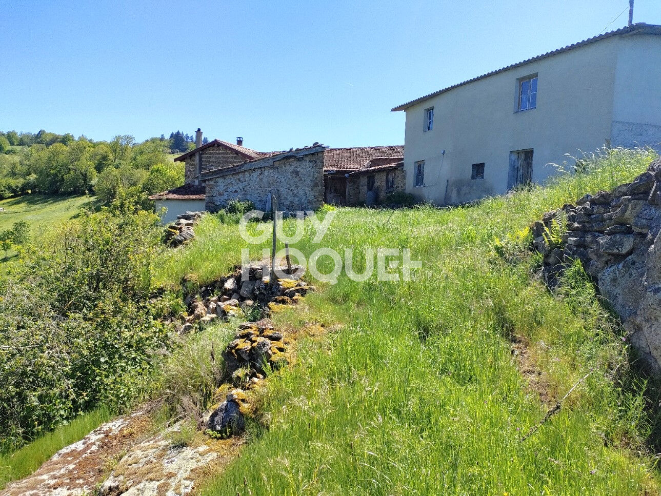 Corps de ferme à Larajasse