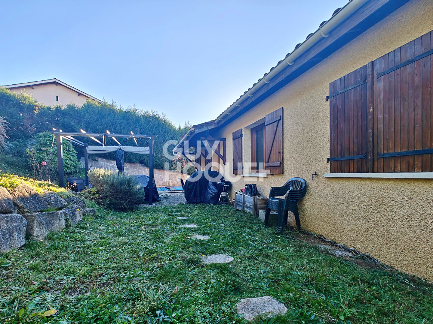 Maison à Aveize de 121m² sur un terrain de 753m²