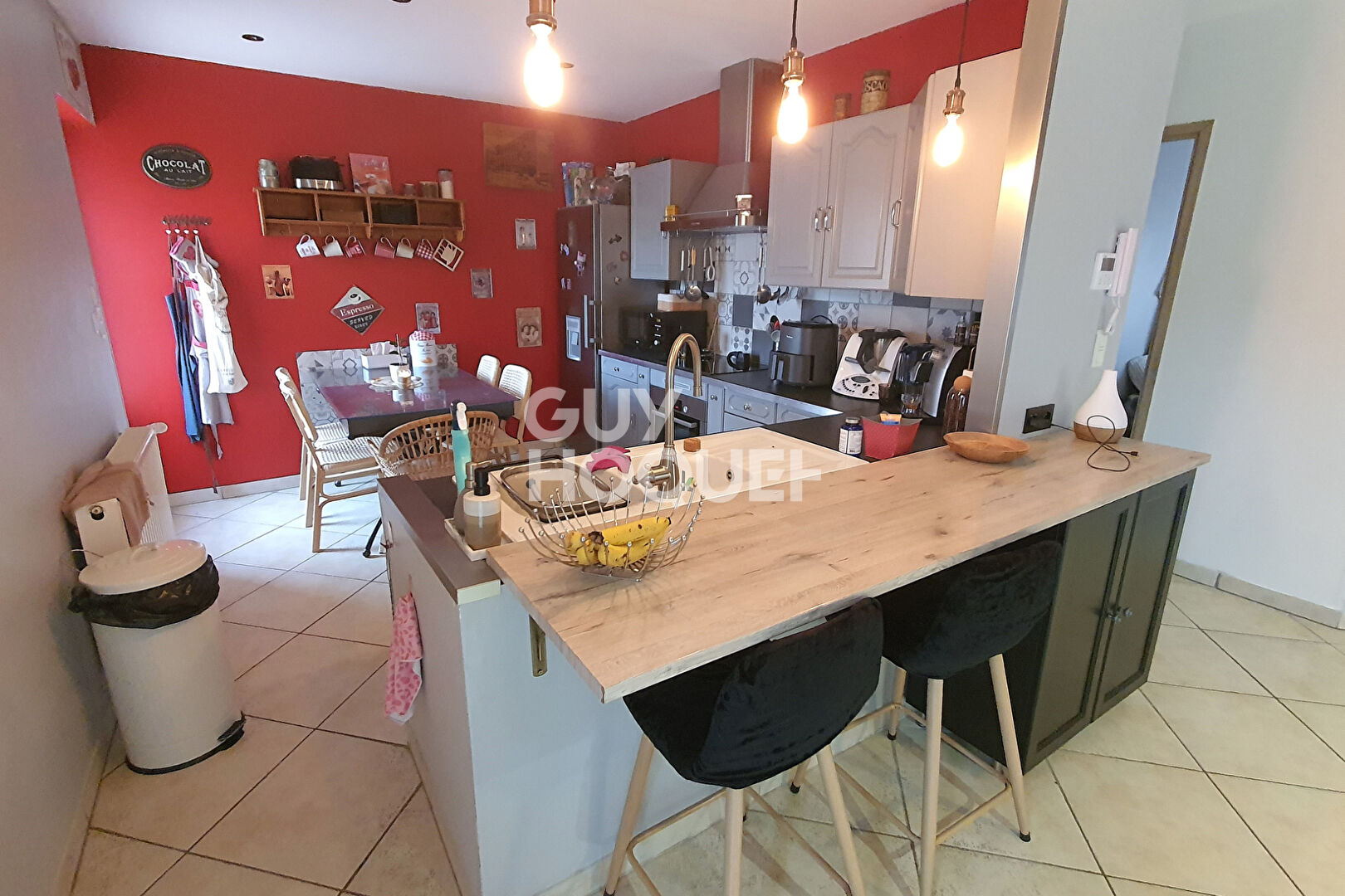 Maison à Grammond de 181 m²  sur une parcelle de 637 m²