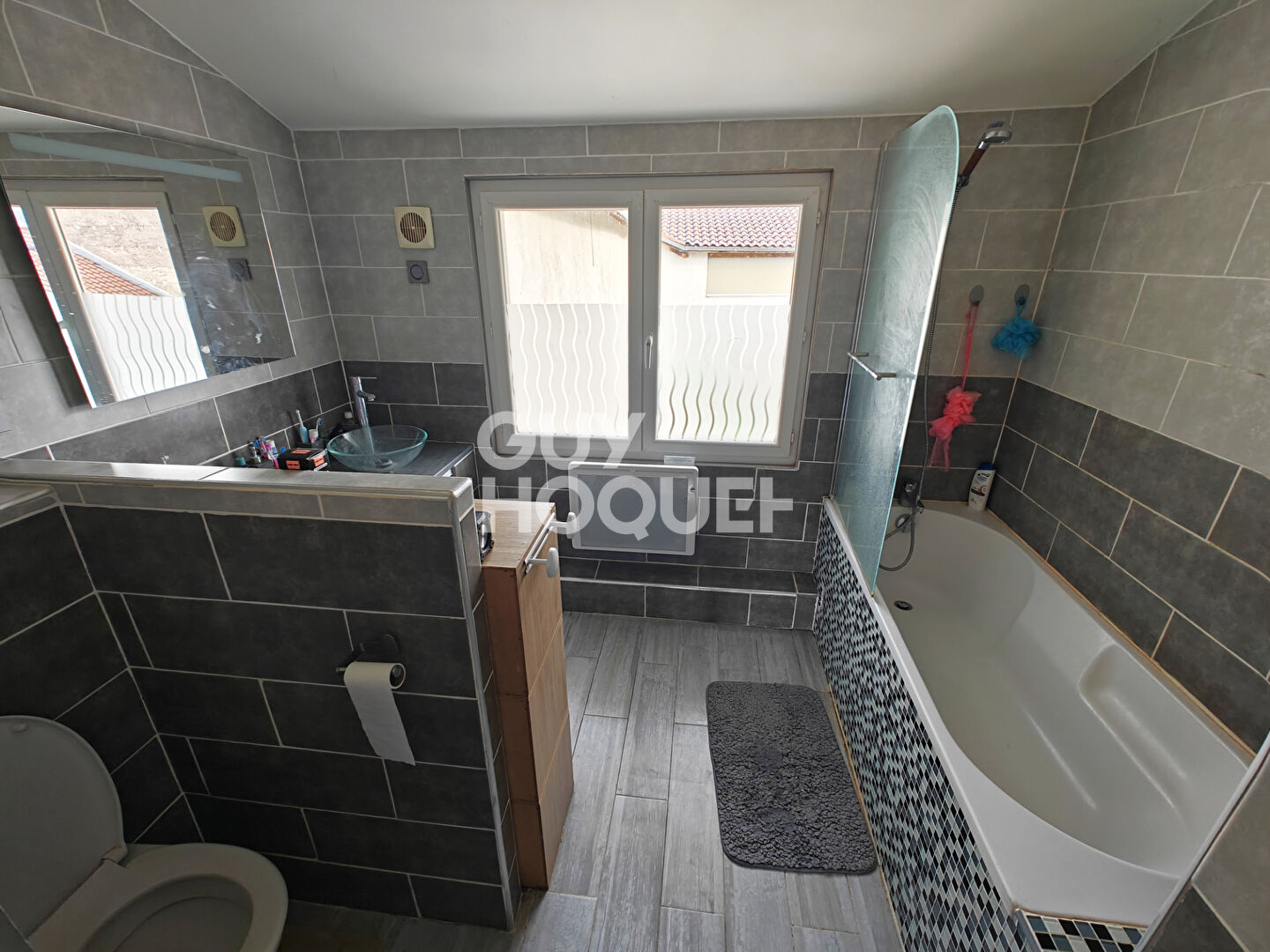 Maison de 140 m2 à Souzy