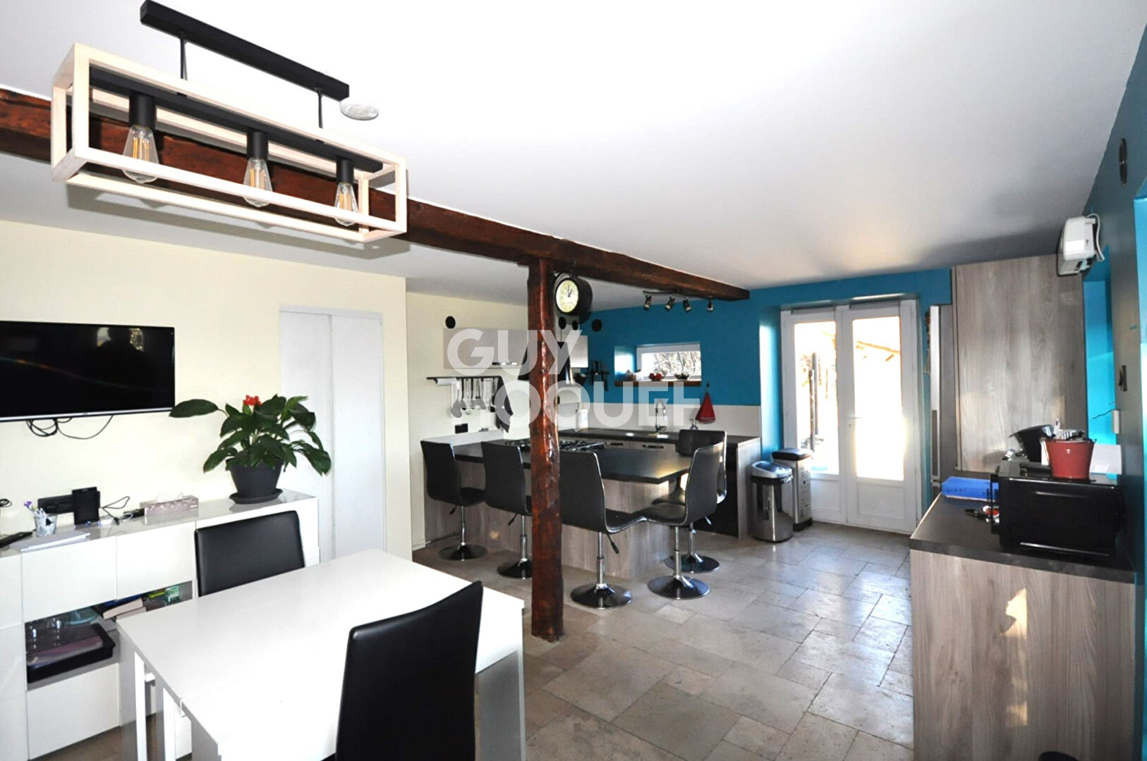 Maison à Duerne de 95 m² sur un terrain de 7681 m²