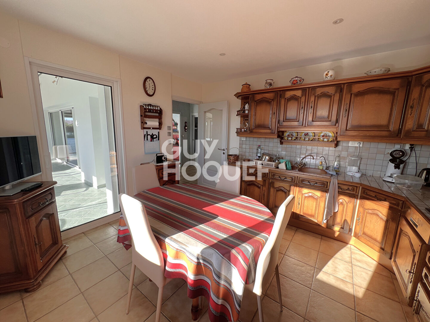 Maison de 192 m² à Saint Martin en Haut sur une parcelle de 932 m²