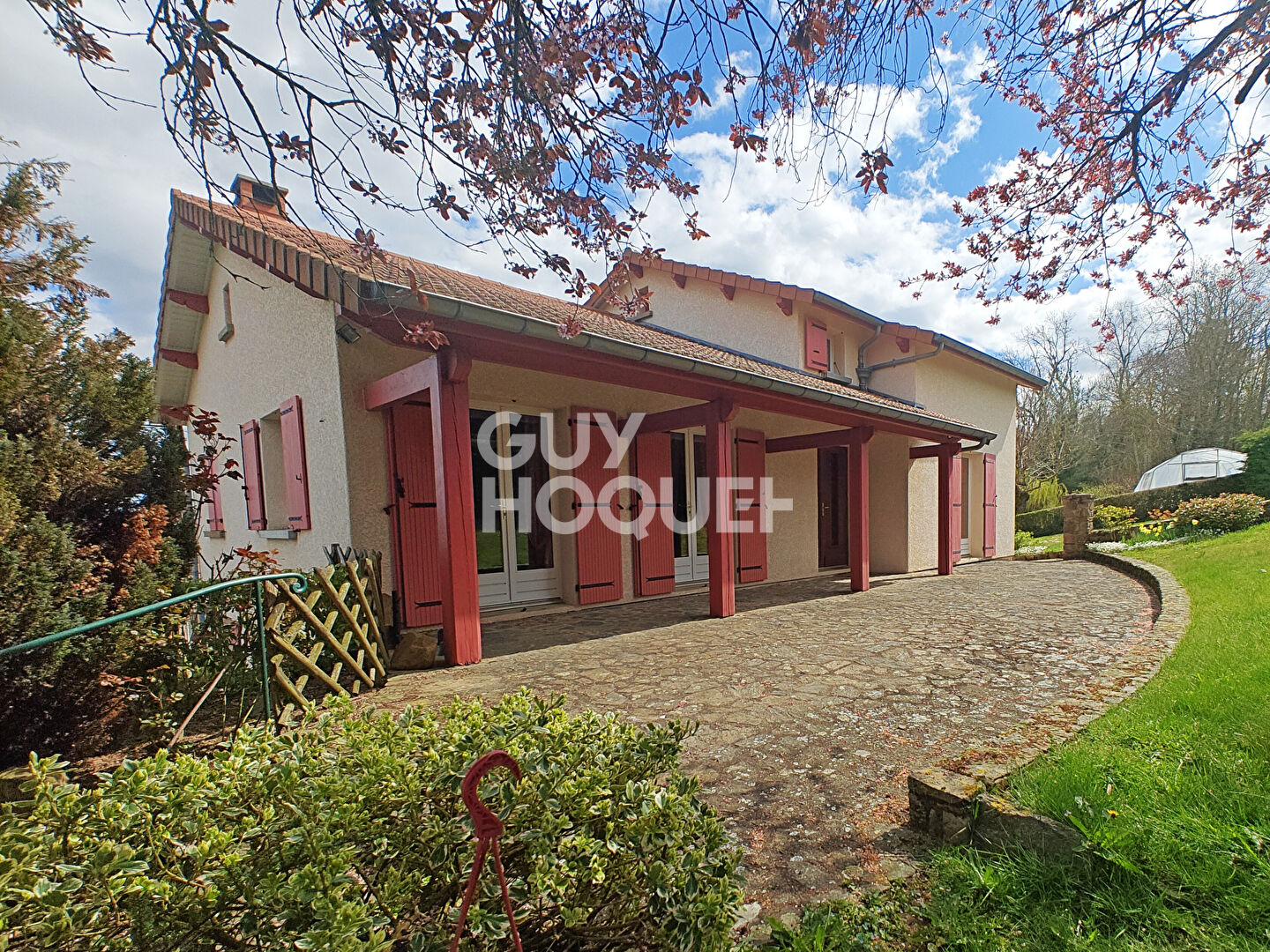 Maison 140 M² à Larajasse