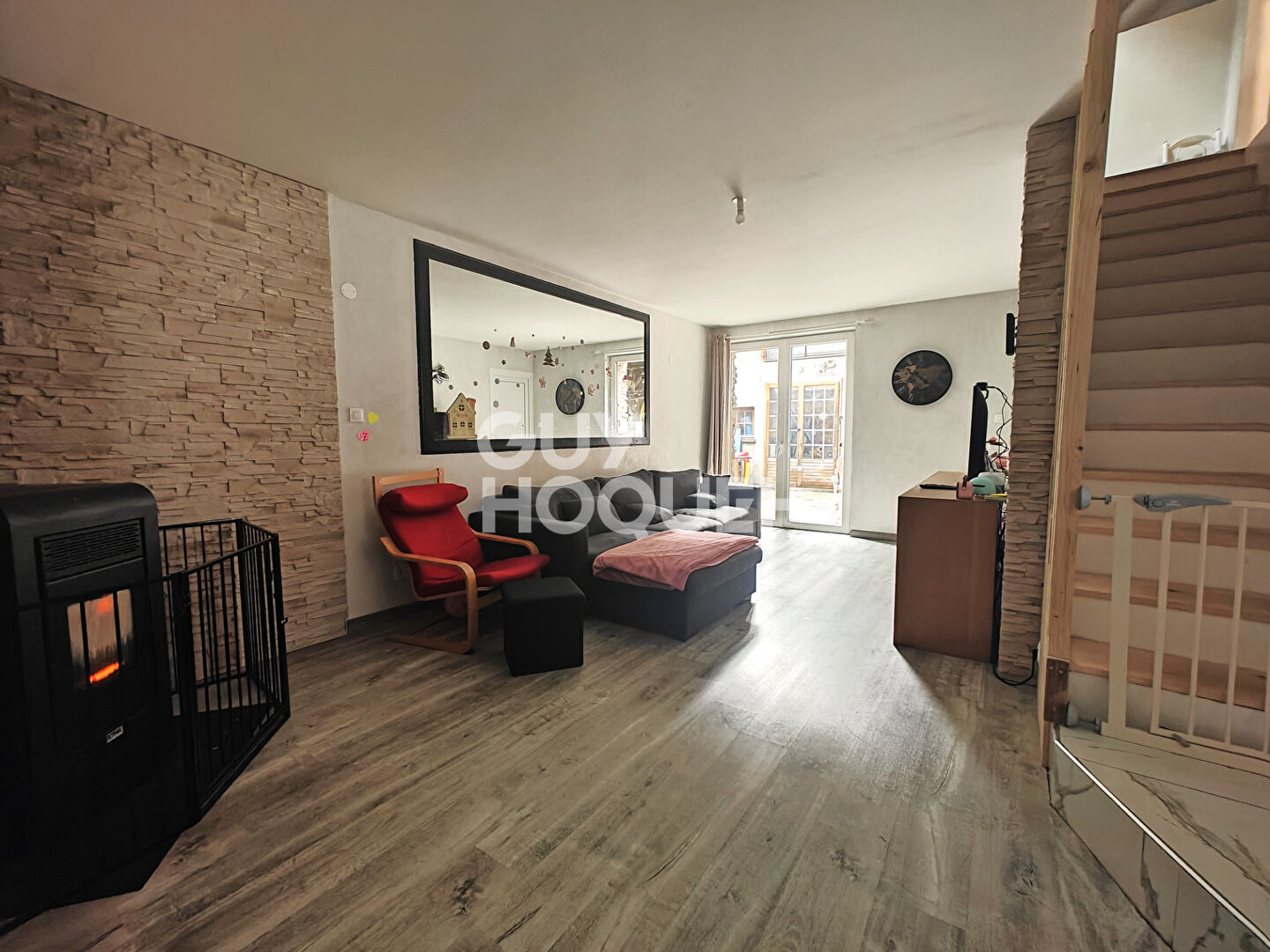 Maison de 115 m2 à Larajasse avec cour intérieure