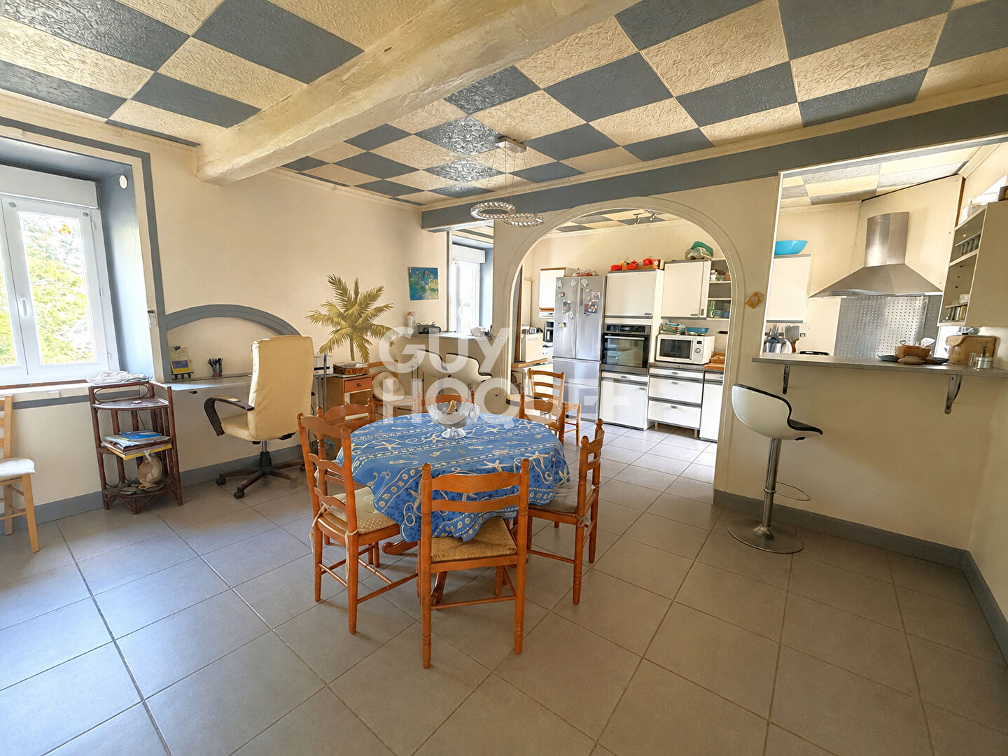 Maison de 150m² à Montromant
