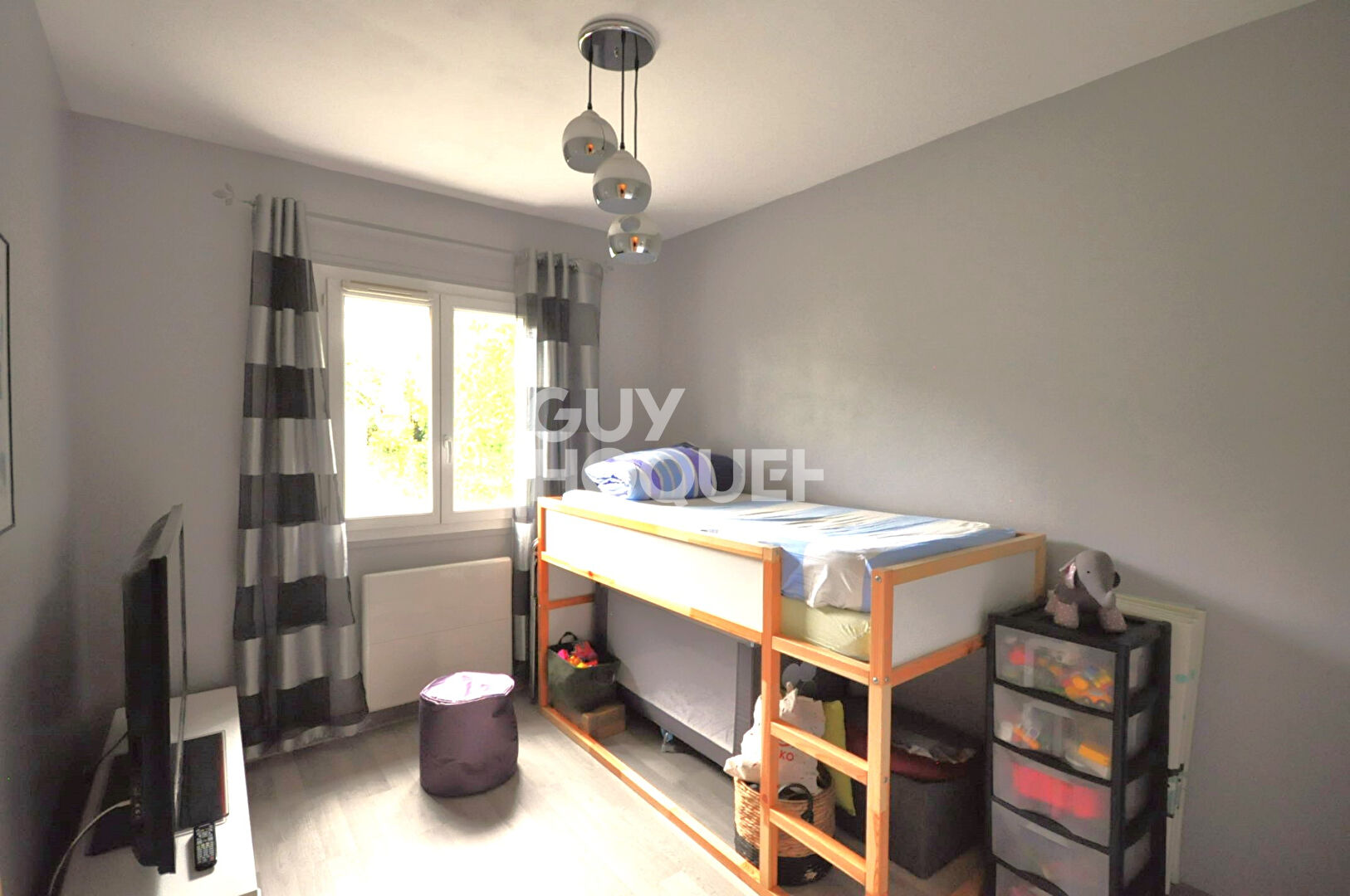 Maison à Saint Martin en Haut de 9 pièces, 165 m2 sur une parcelle de 1004 m²