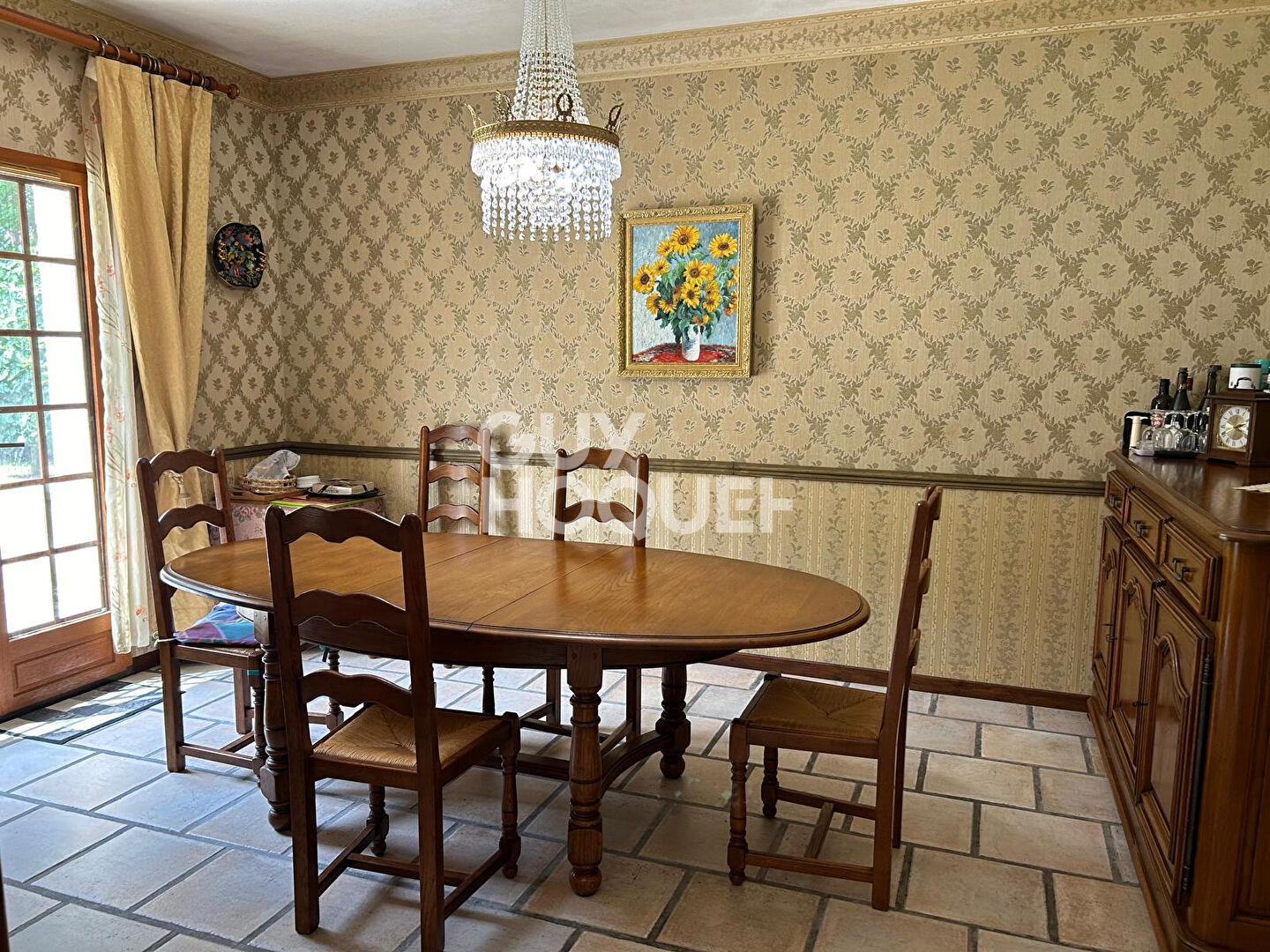 Villa avec piscine et tennis