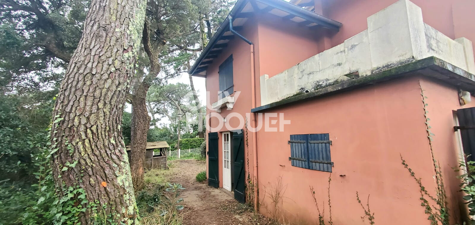 Appartement duplex avec jardinet privatif