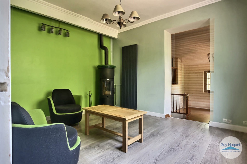 Maison de contre Maître