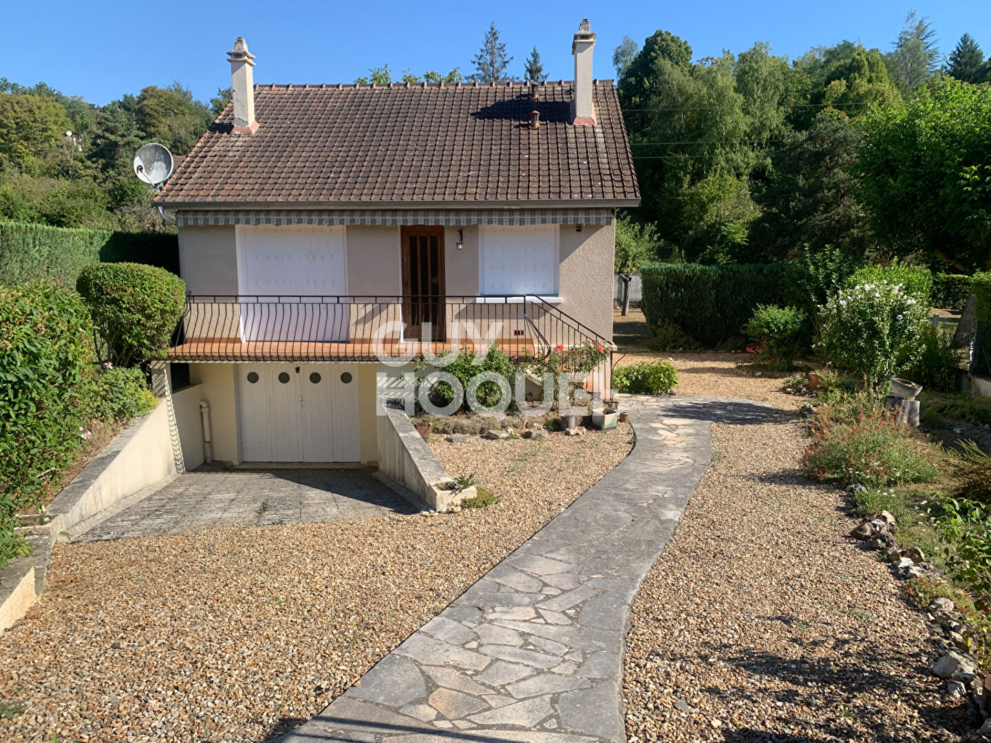 Maison entre  EZY SUR EURE  et DREUX