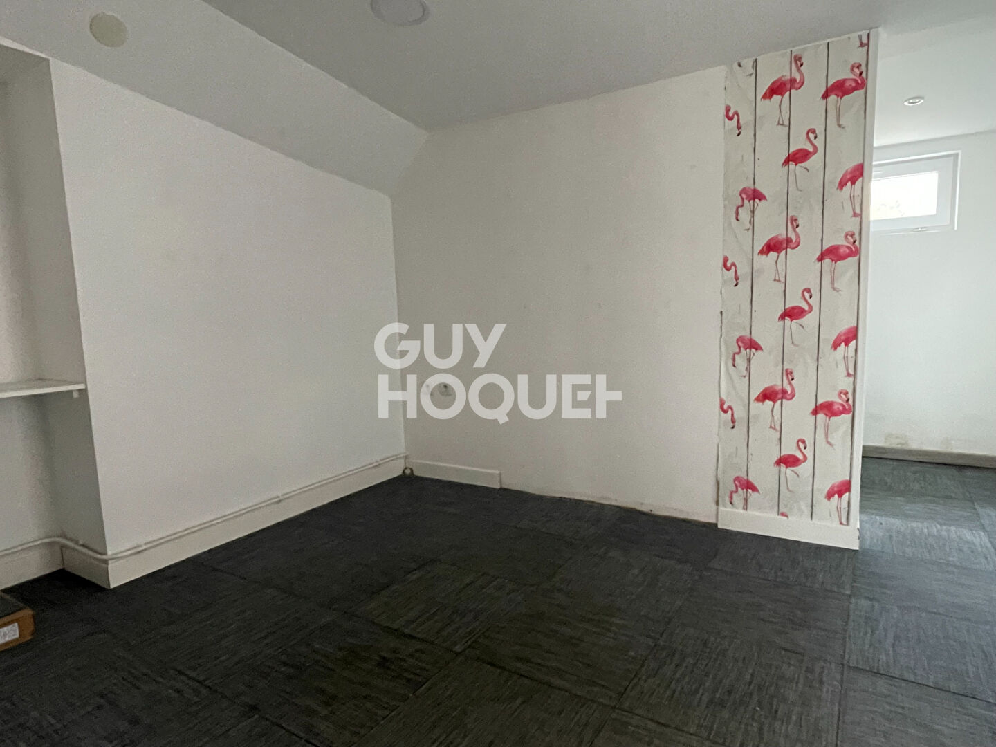 Local commercial en plein centre ville d'Ezy sur Eure