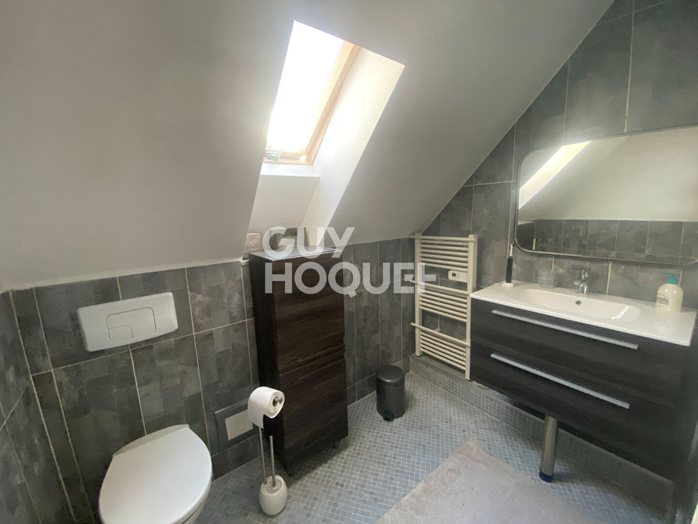 Maison  5 pièces  78980 BREVAL