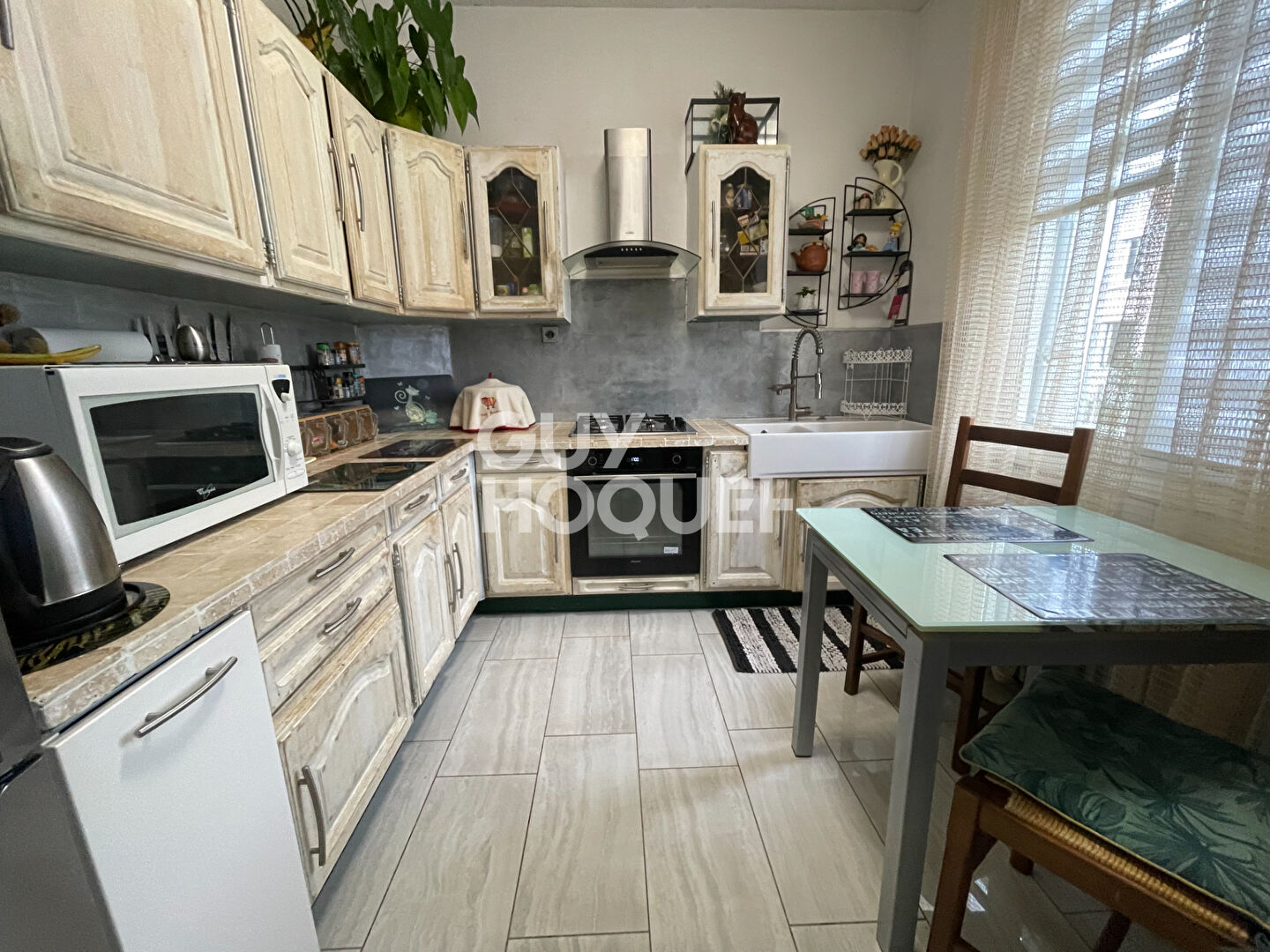 Maison IVRY LA BATAILLE  centre ville à pied