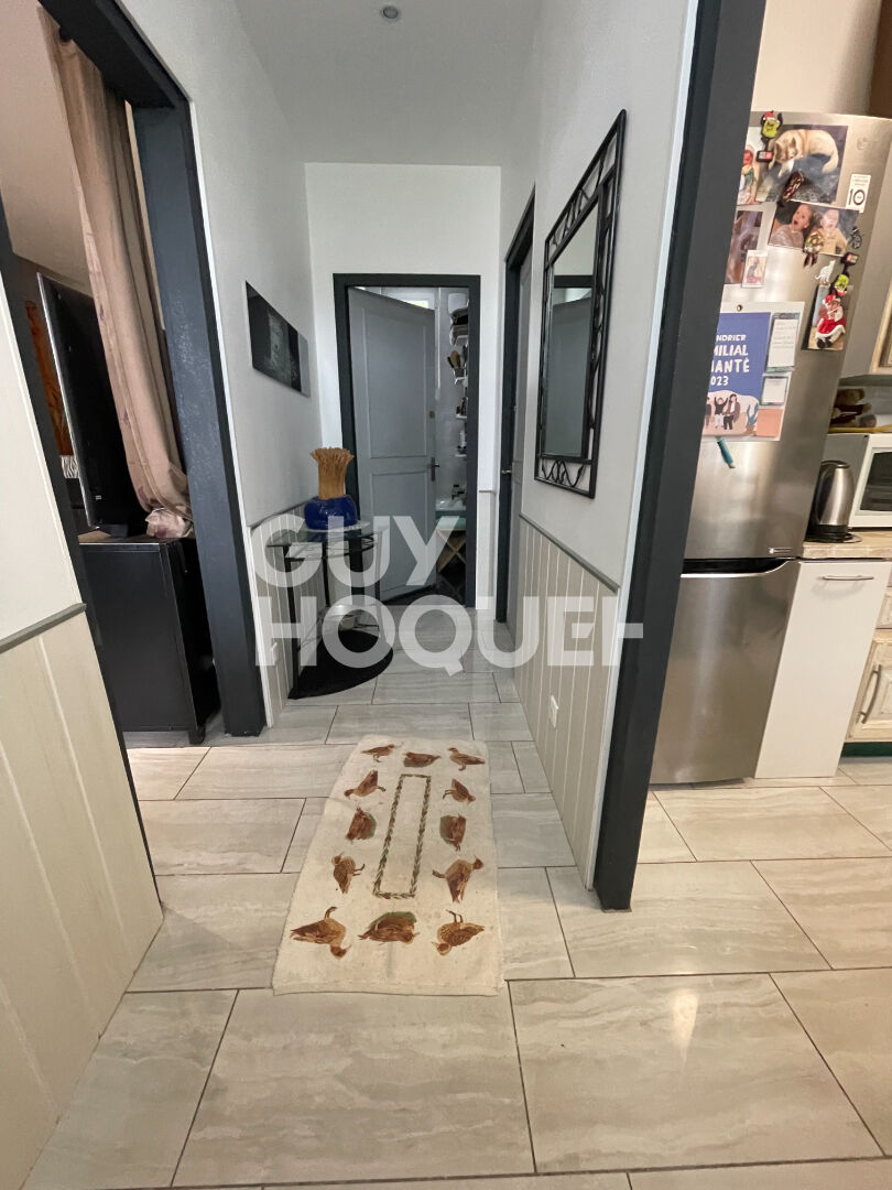 Maison IVRY LA BATAILLE  centre ville à pied