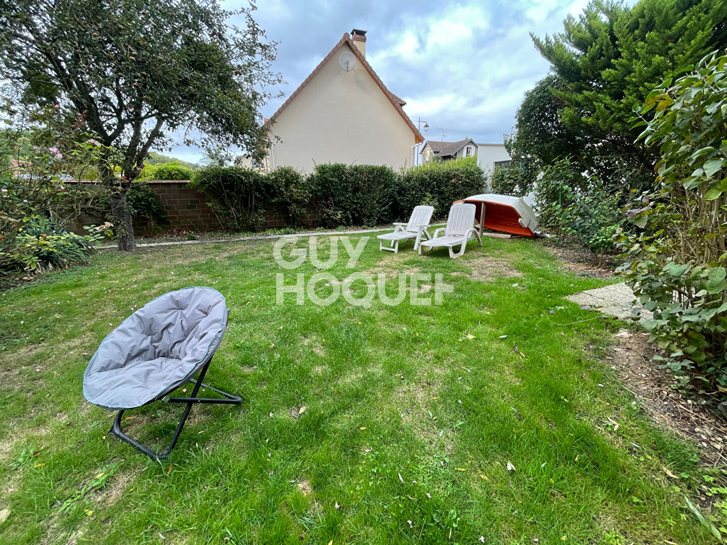 Maison IVRY LA BATAILLE  centre ville à pied