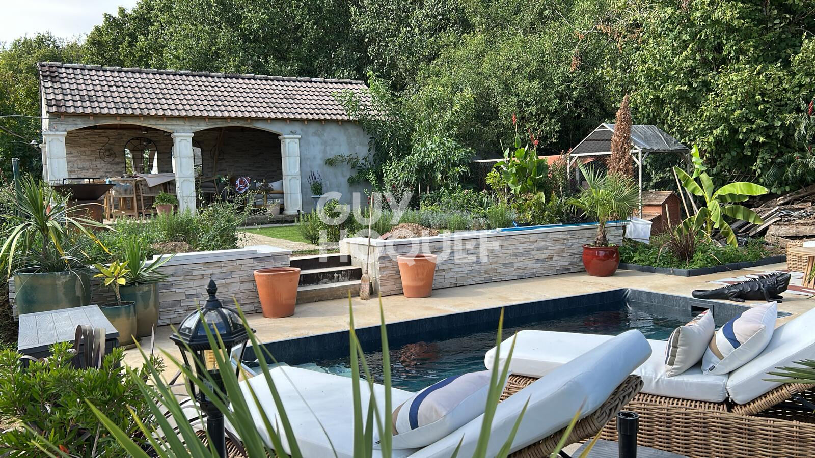 Maison proche N12  avec piscine 