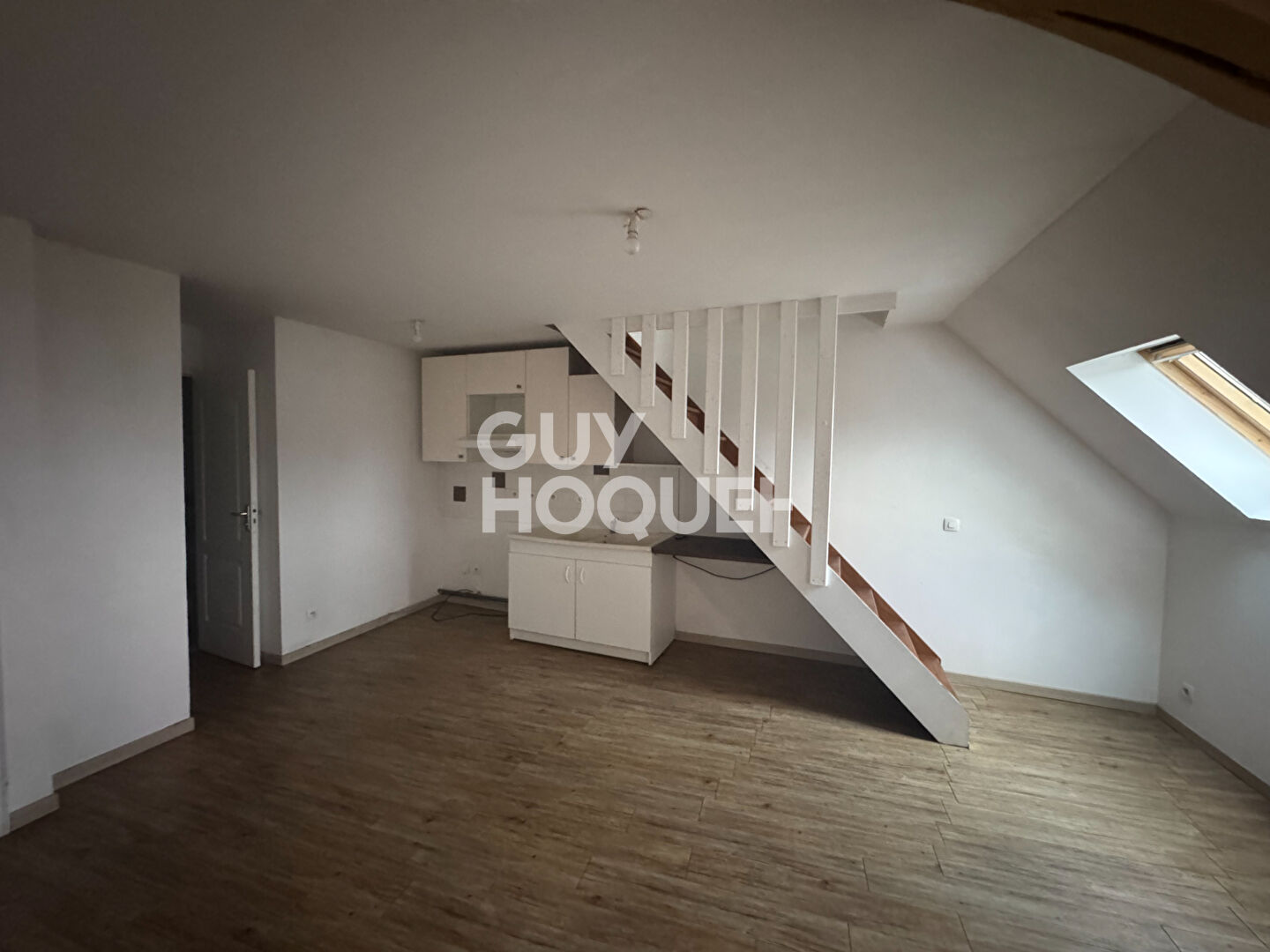 À louer Appartement 2 pièces en duplex Centre-ville d'Ivry-la-Bataille