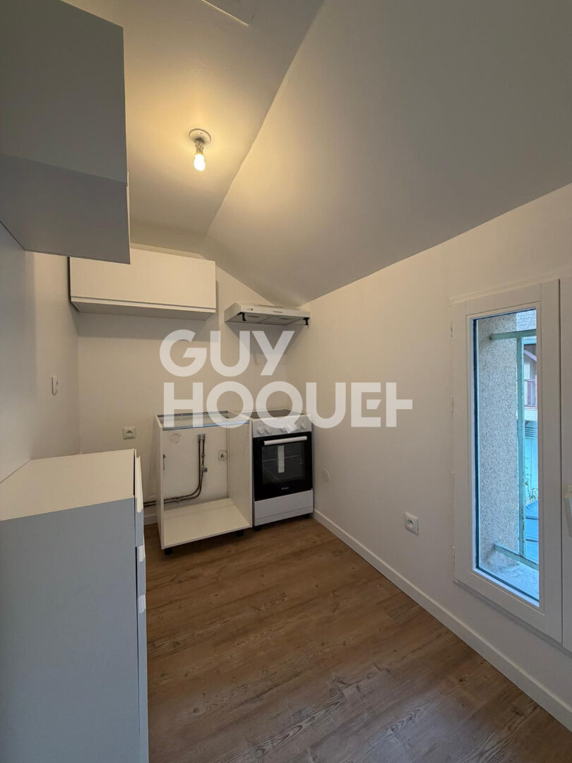 Appartement  Centre Ville HOUDAN