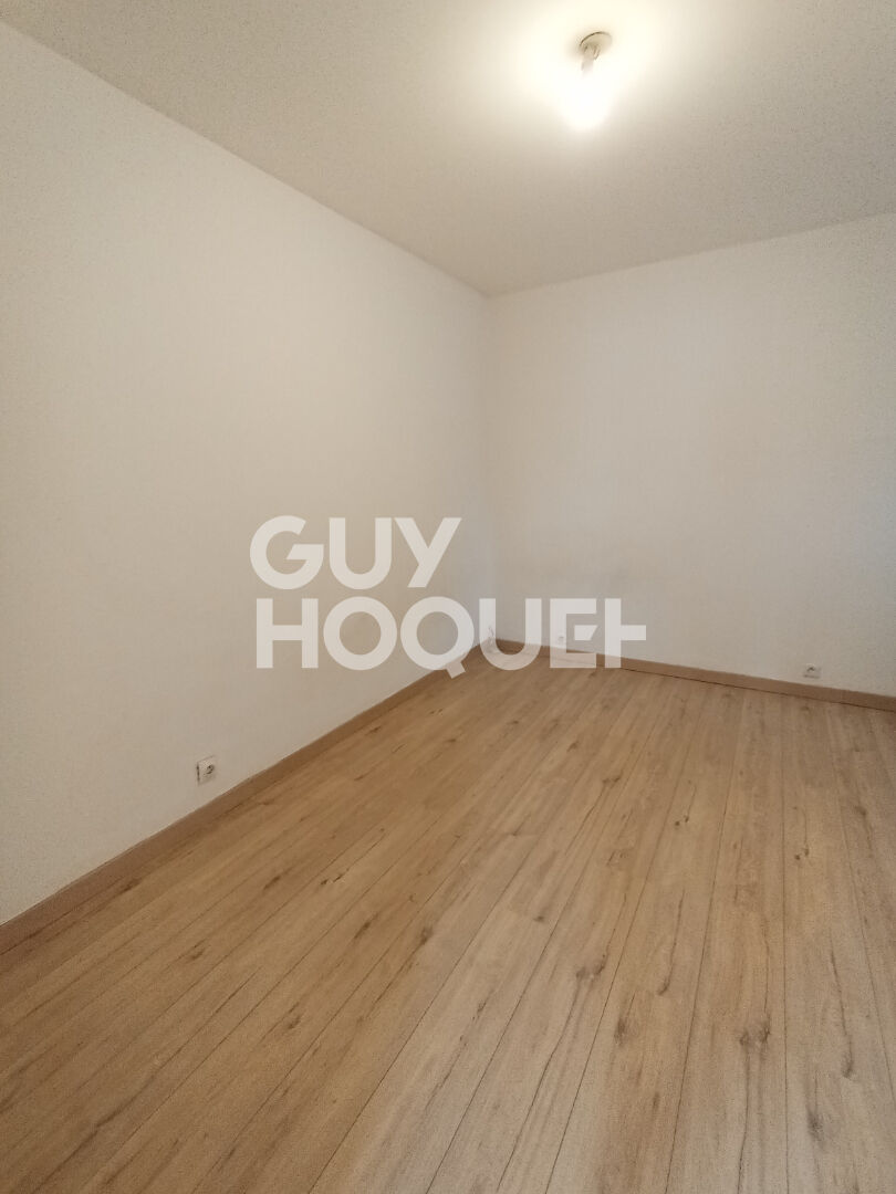 Bel Appartement T2 - La Couture-Boussey (27750)