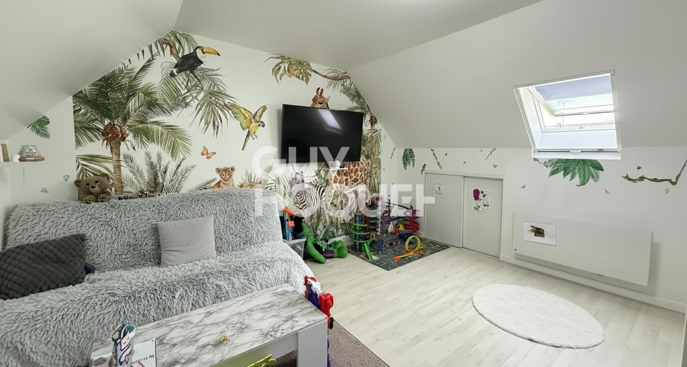 À vendre à La COUTURE-BOUSSEY, maison 6 pièces - 4 chambres