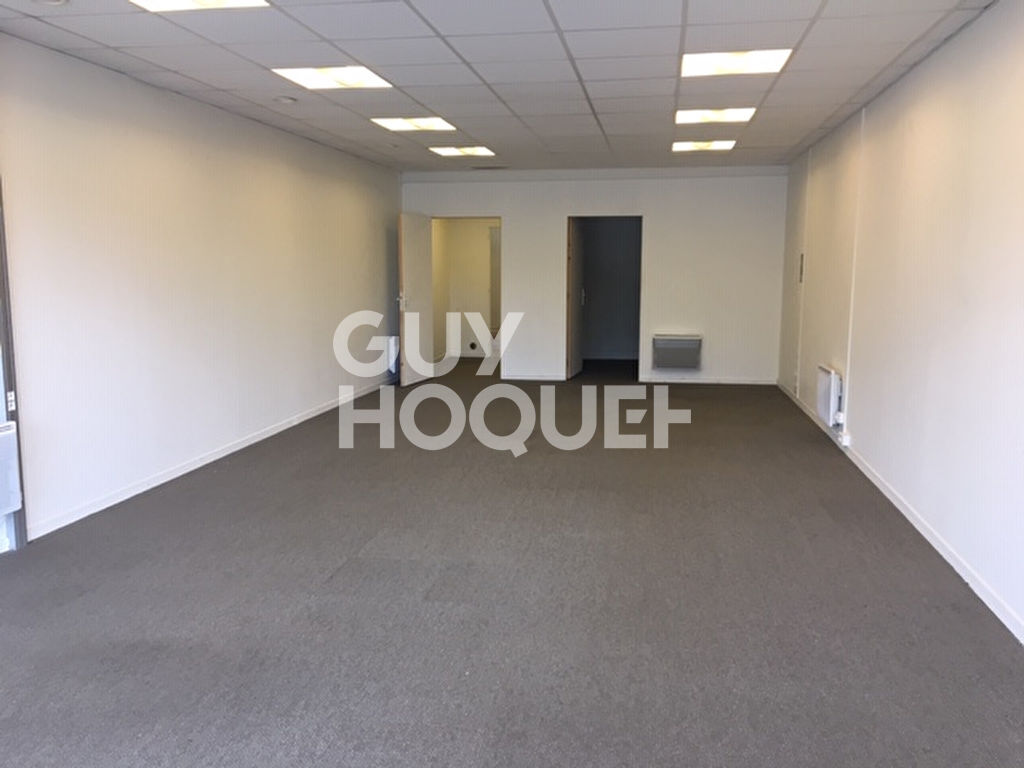 Local commercial Saussay 70 m2