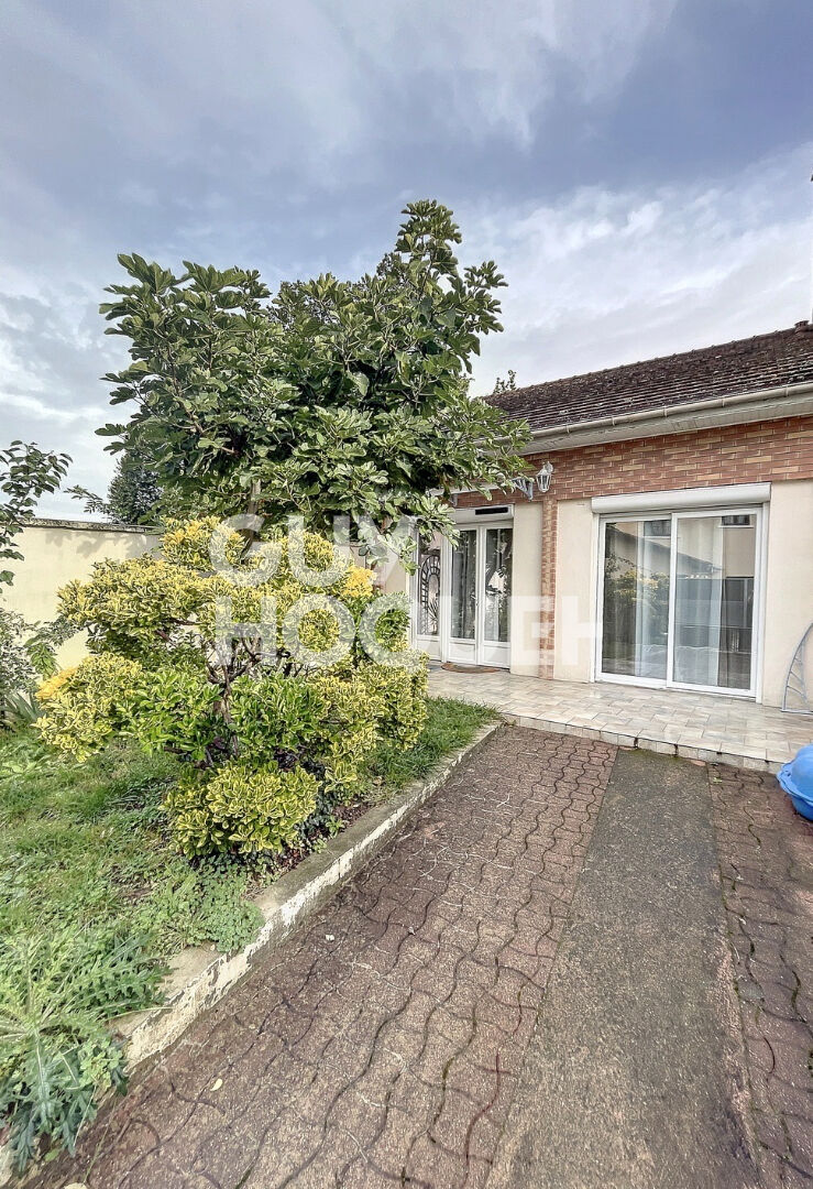 Maison Stains 3 pièce(s)