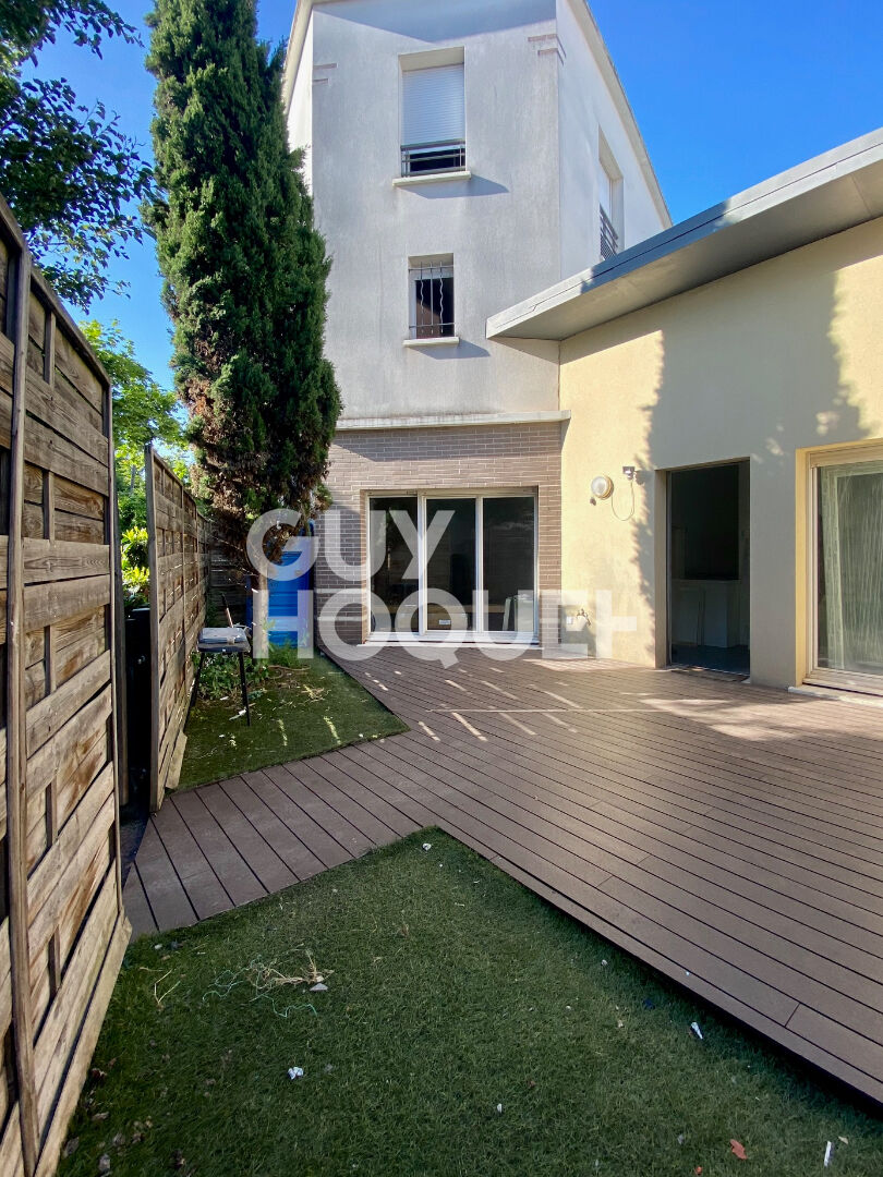 Appartement Stains 3 pièce(s)