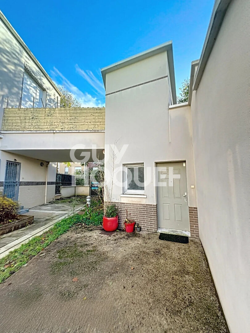 Appartement Stains 4 pièce(s)