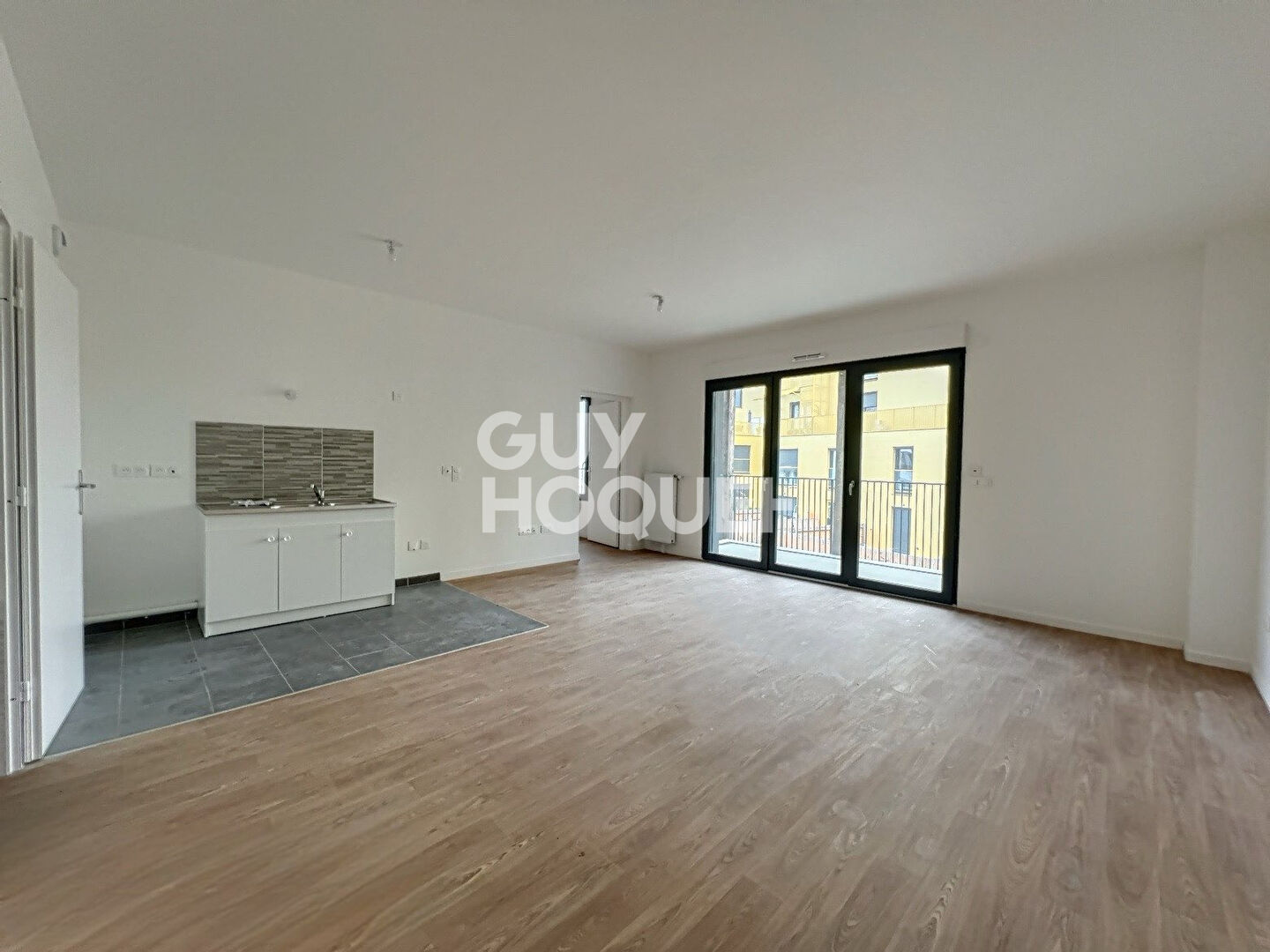 Appartement Stains 4 pièces 77.07 m2