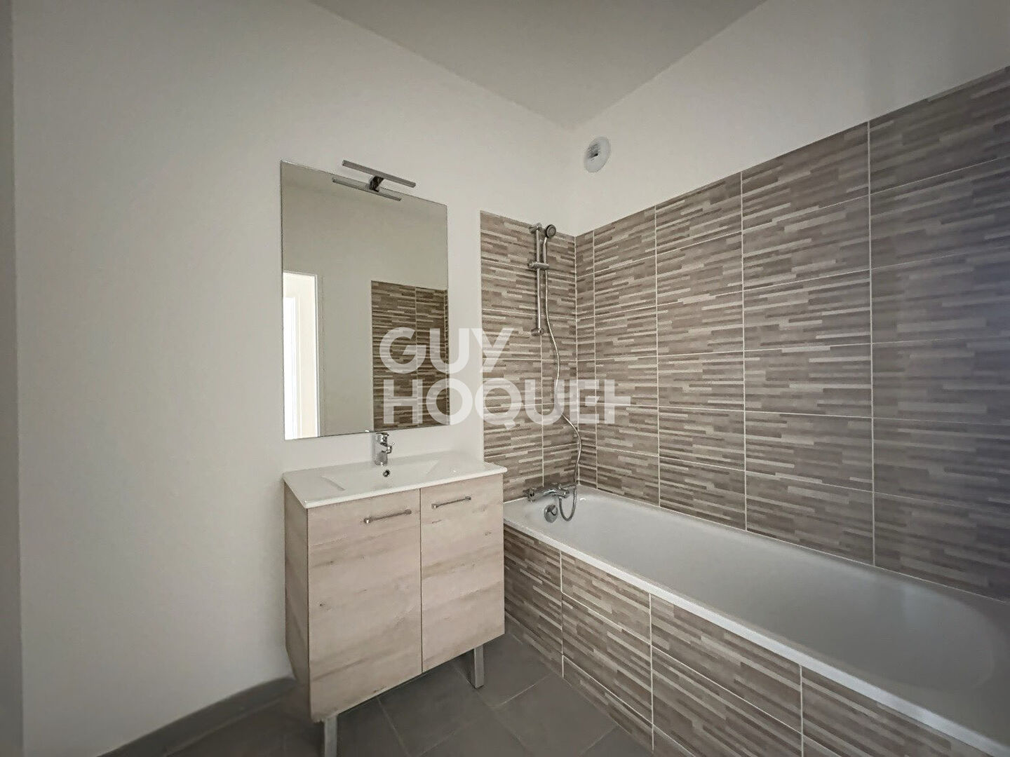 Appartement Stains 4 pièces 77.07 m2