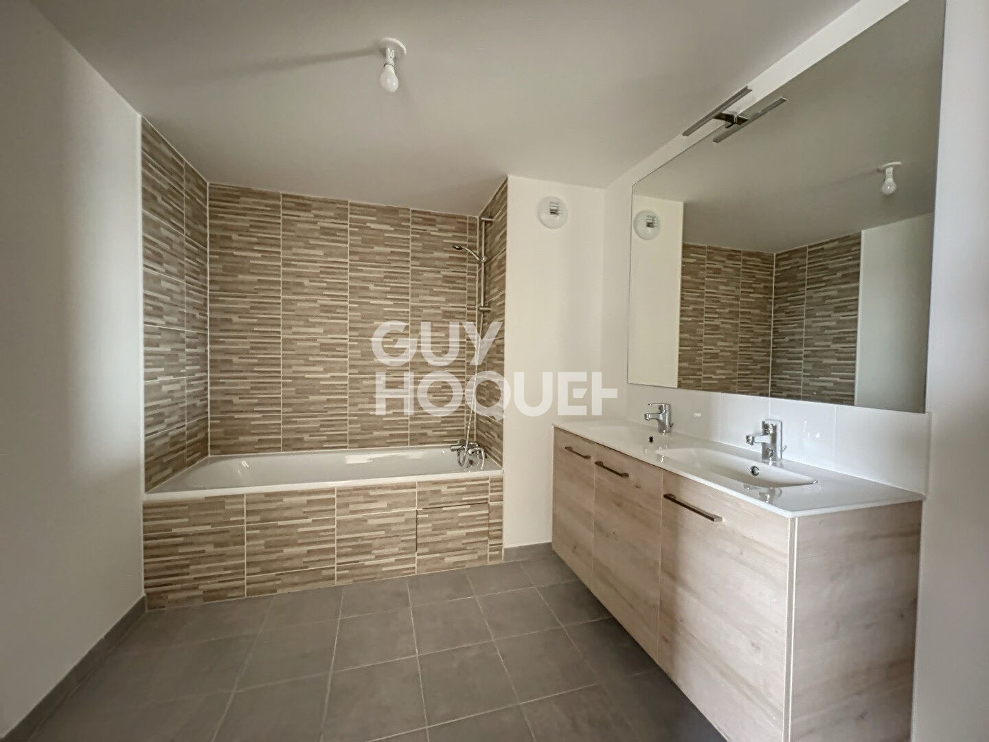 Appartement Stains 4 pièces 80.80 m2