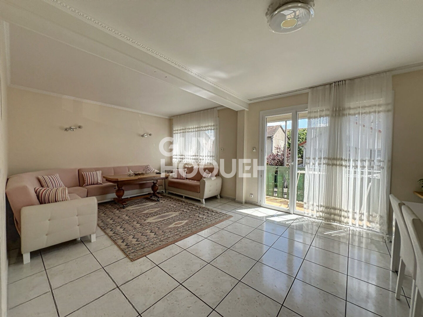 Maison Stains 5 pièce(s)