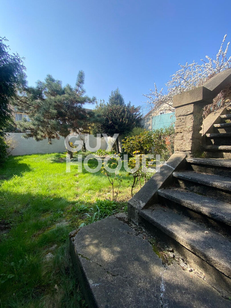 Maison Stains 3 pièce(s)  59 m2