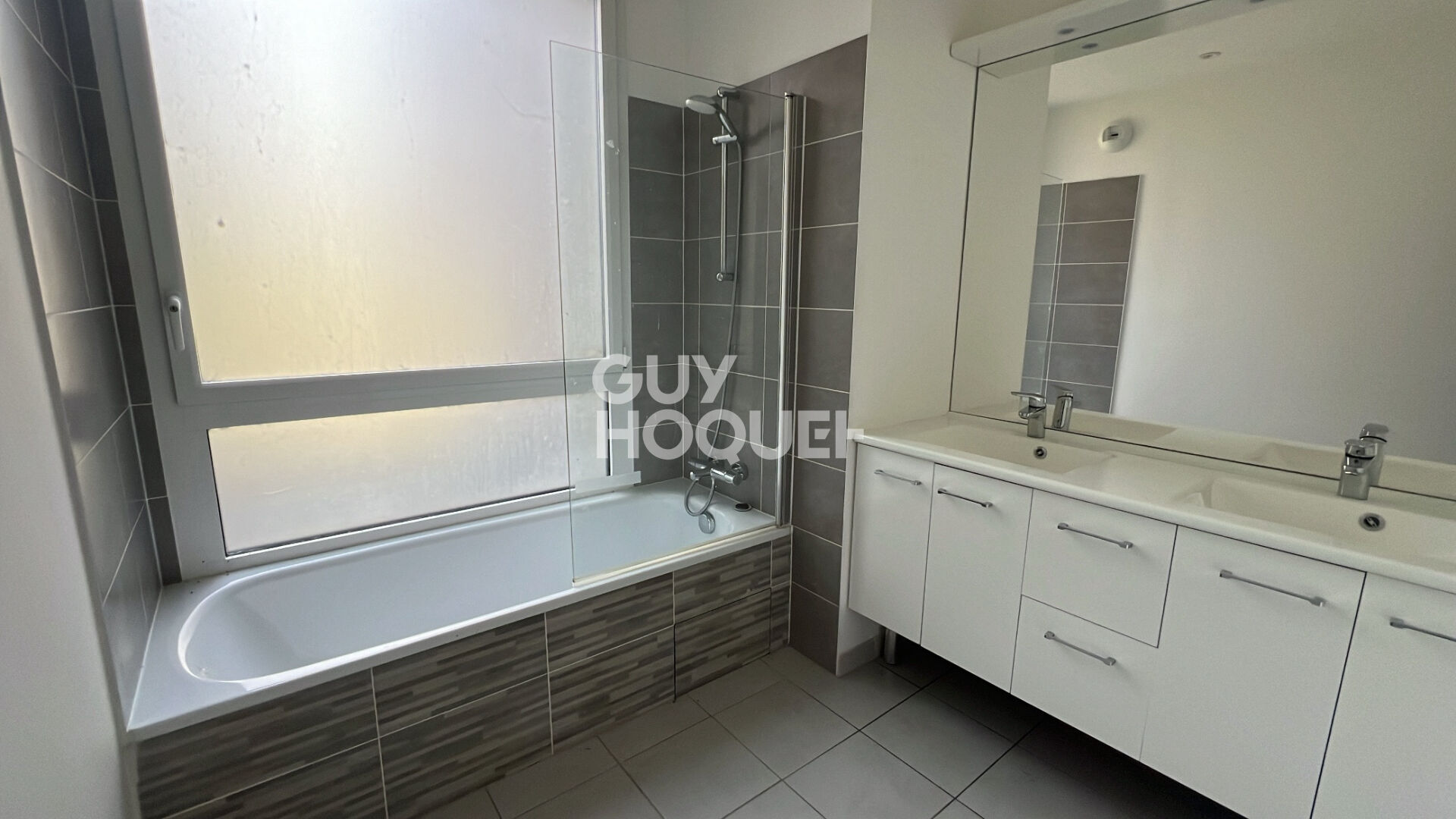 Appartement Sarcelles 4 pièce(s) 95.40 m2