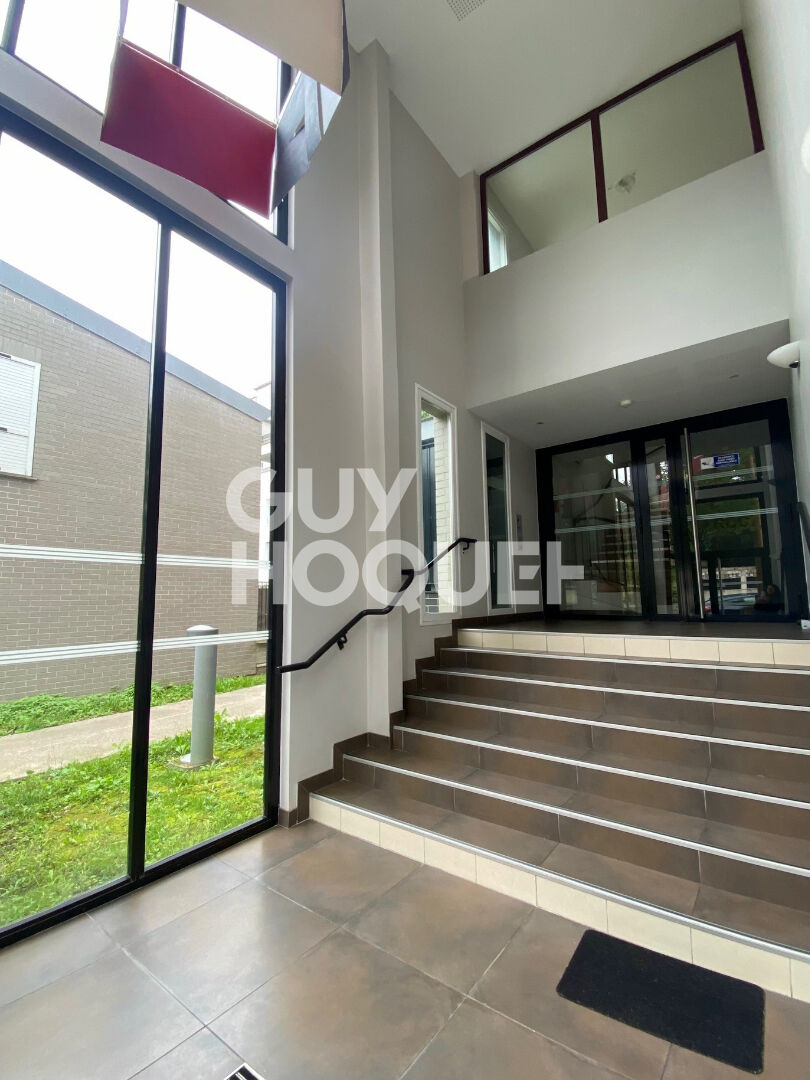 Appartement Stains 4 pièce(s) 67.64 m2