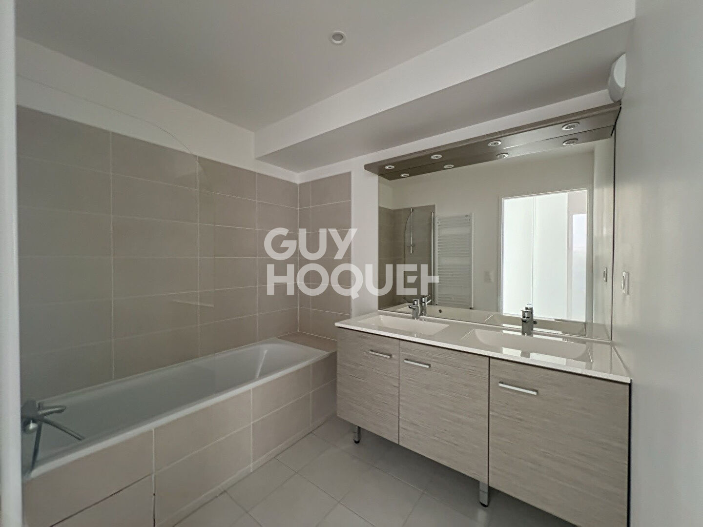 Appartement Clichy Sous Bois 3 pièce(s)