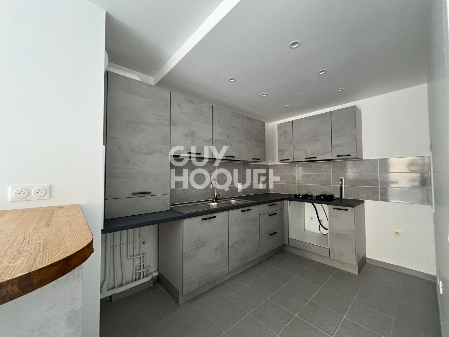 Appartement Clichy Sous Bois 2 pièce(s) 57.10 m2