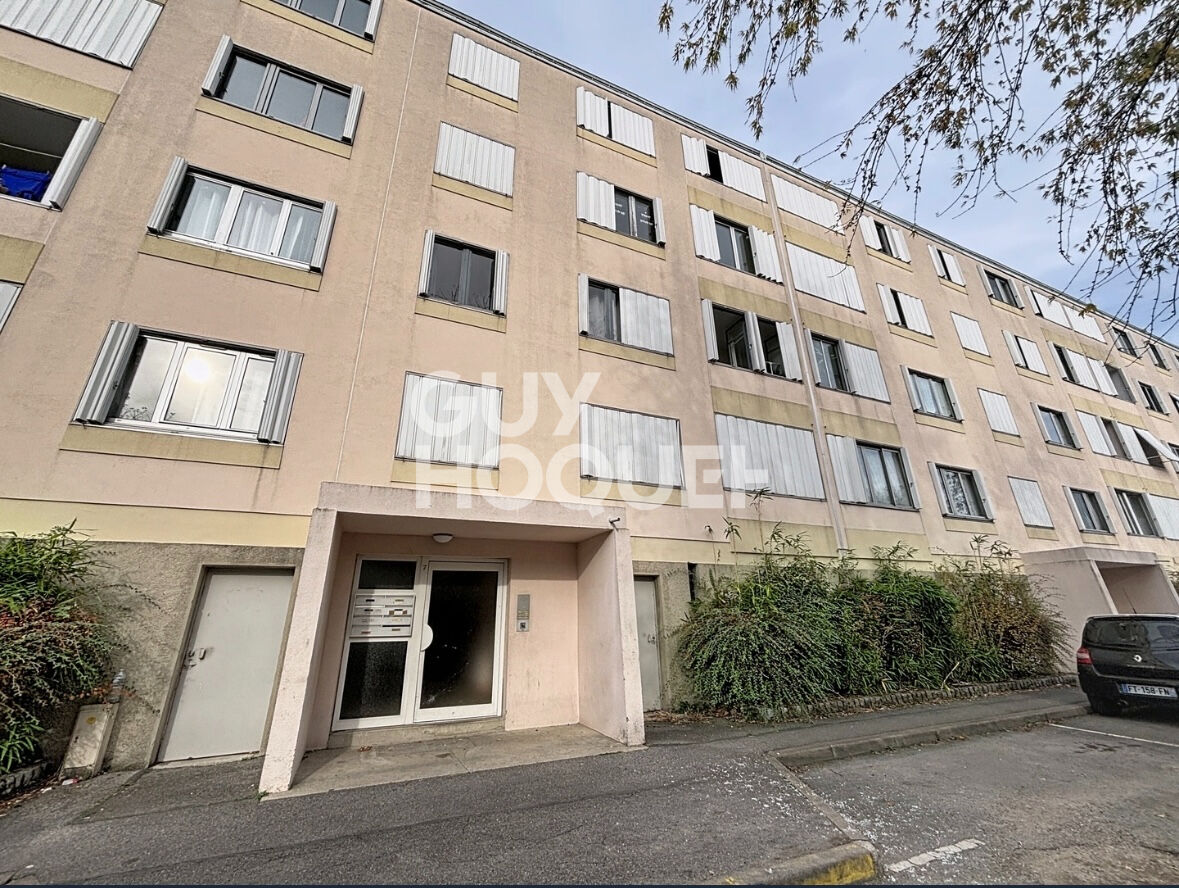 Appartement Stains 4 pièce(s) 68.73 m2