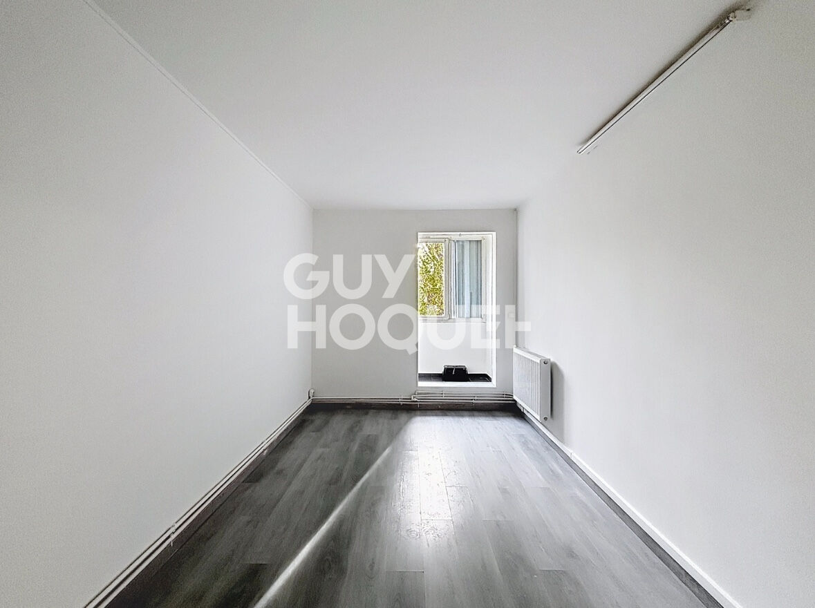 Appartement Stains 4 pièce(s) 68.73 m2