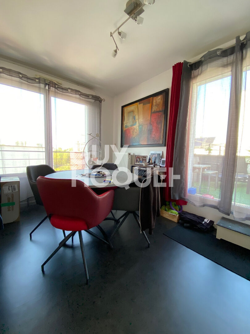 Appartement Stains 3 pièce(s) 64 m2