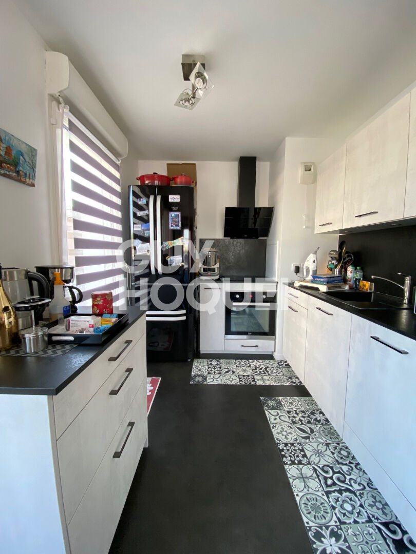 Appartement Stains 3 pièce(s) 64 m2