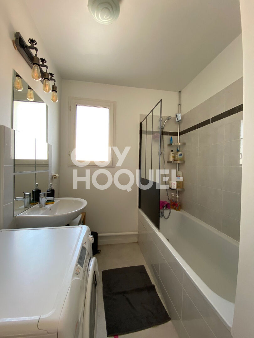 Appartement Stains 3 pièce(s) 64 m2