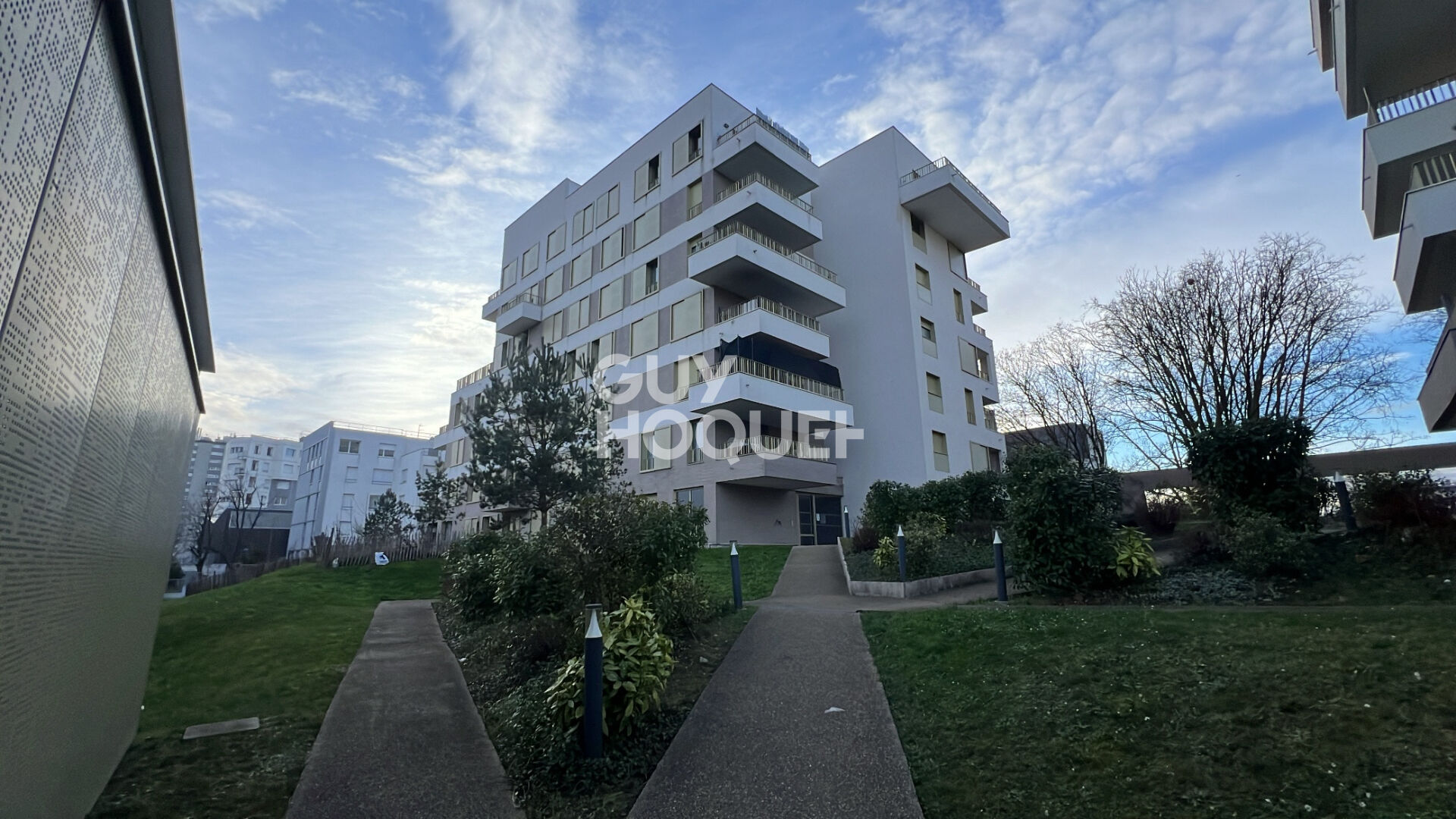 Appartement Sarcelles 3 pièce(s) 75.31 m2