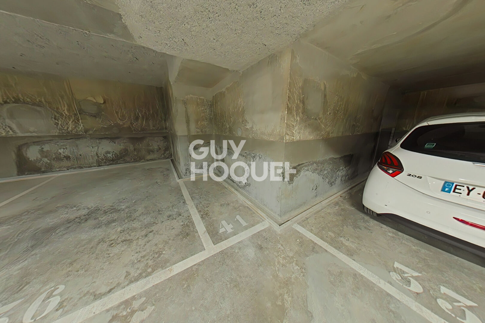 Parking / box Saint Denis